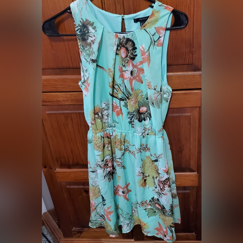 Forever 21 Size Small Short Mint Green Floral Dress